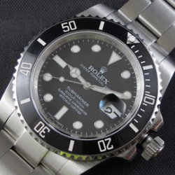 ROLEX サブマリーナー 116610LV ブラック 新品発見