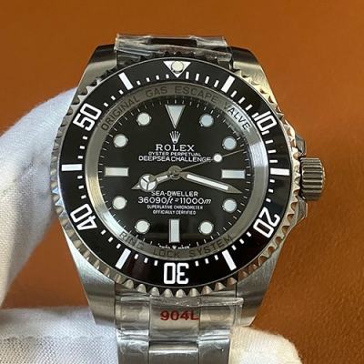 ROLEX ディープシー チャレンジ Ref.126067 魅力的