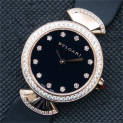 BVLGARI ブルガリ クォーツ搭載 高級感