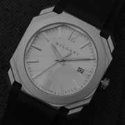 BVLGARI オクト ヴェロチッシモ クロノグラフ