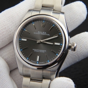 ROLEX 114300 オイスターペチュアル 39mm メンズコピー