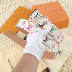 【売れ筋】雑誌LEONにも掲載された大人気商品 ブランドベルト（Belt）メンズ原版品ベルト 男性用 スーツ カジュアル ギフト プレゼント 送料無料 ！ N-belt179