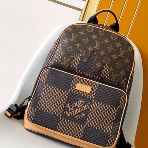 Louis Vuitton カンパス リュック チェック ブラウン N40380 サイズ:39x30x13cm Louis Vuitton カンパス リュック チェック ブラウン N40380 サイズ:39x30x13cm