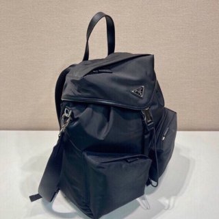 Prada ランウェイ リュック ナイロン ブラック 2VZ111 サイズ:38x30x17cm