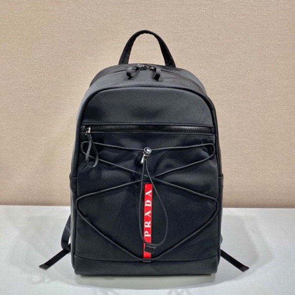 Prada リュック ナイロン ブラック 2VZ085 サイズ:43x40x17cm