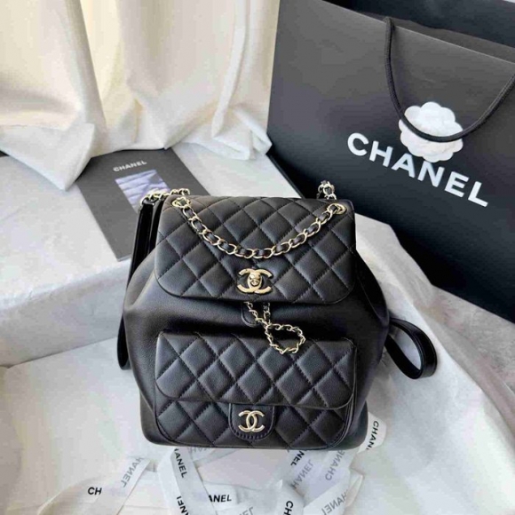 Chanel デュマ カーフ ラージ リュック オールレザー ブラック 3618 サイズ:25x22x18cm Chanel デュマ カーフ ラージ リュック オールレザー ブラック 3618 サイズ:25x22x18cm