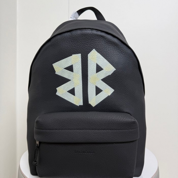 Balenciaga リュック オールレザー ブラック 188016 サイズ:47x35x18cm Balenciaga リュック オールレザー ブラック 188016 サイズ:47x35x18cm
