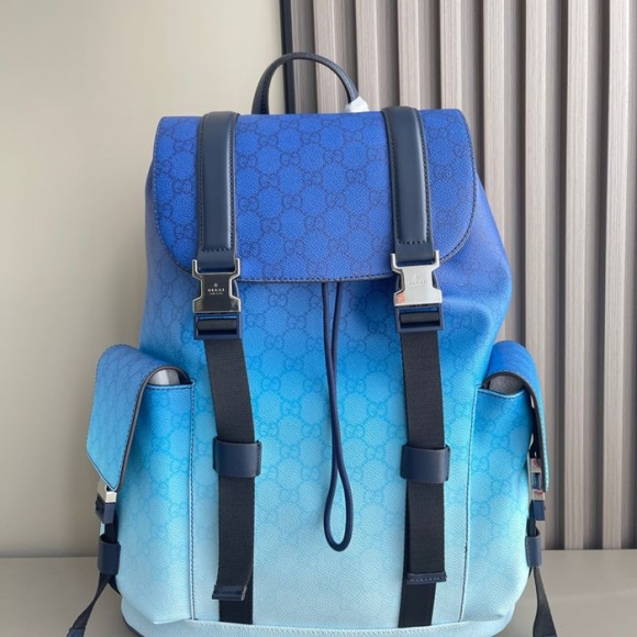 Gucci リュック オールレザー ブルー 792080 サイズ:46x35x12cm Gucci リュック オールレザー ブルー 792080 サイズ:46x35x12cm