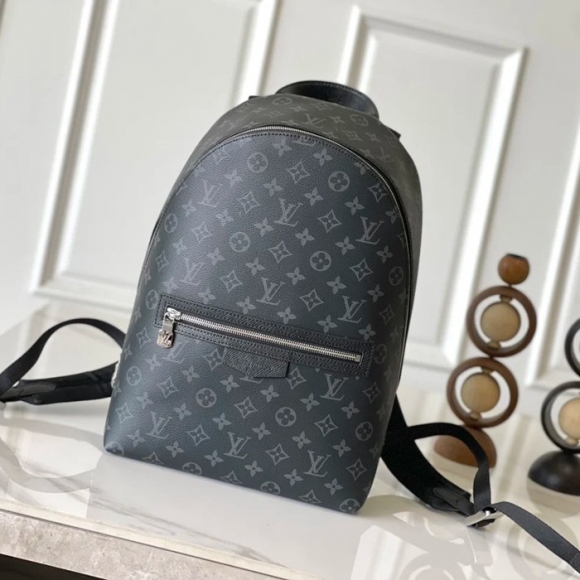 Louis Vuitton ディスカバリー スリム リュック モノグラム ブラック M14020 サイズ:38x28x13cm