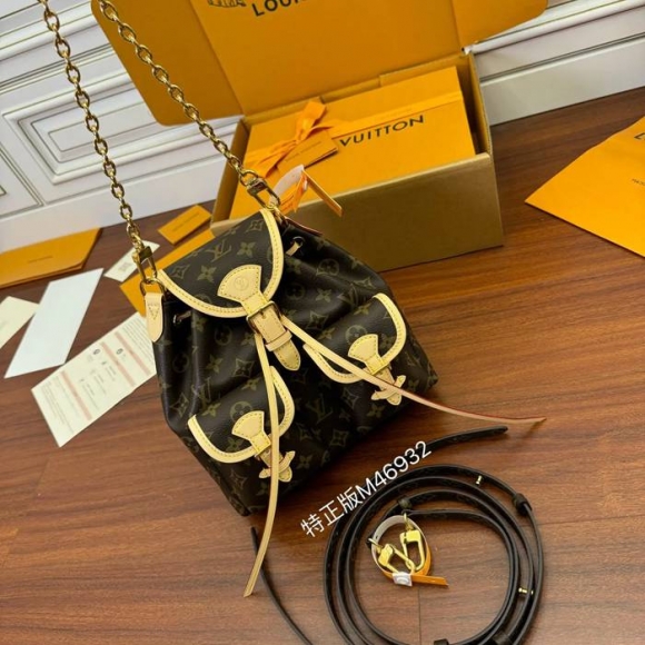 Louis Vuitton 进口菱形面料 ハンドバッグ 菱形纹 ブラック M46932 サイズ:23x21x10cm Louis Vuitton 进口菱形面料 ハンドバッグ 菱形纹 ブラック M46932 サイズ:23x21x10cm