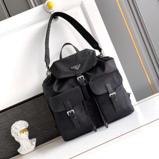 Prada ナイロン リュック ナイロン ブラック 2VH110 サイズ:39x34x15cm