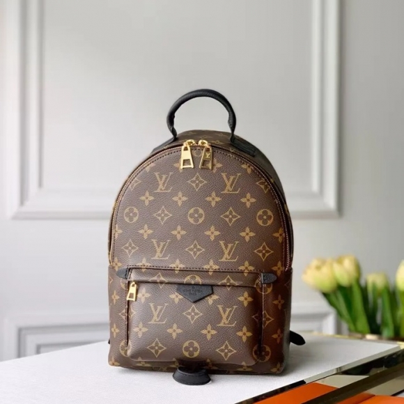 Louis Vuitton カラフルフラワー リュック モノグラム カラフル M44871 サイズ:29x22x10cm Louis Vuitton カラフルフラワー リュック モノグラム カラフル M44871 サイズ:29x22x10cm