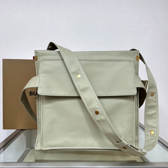 BURBERRY 6251 トレンチトート サイズ:40x40x14cm BURBERRY 6251 トレンチトート サイズ:40x40x14cm
