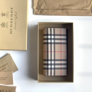 BURBERRY 80166131 ヴィンテージチェック 二つ折り長財布 黒革トリム サイズ:19x10x2.5cm