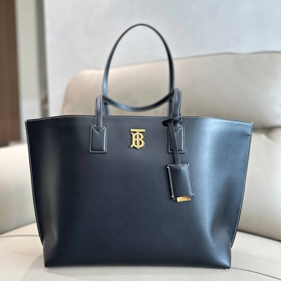 BURBERRY 5031 カーフスキン ショルダーバッグ TB 34x28x14cm サイズ:34x28x14cm BURBERRY 5031 カーフスキン ショルダーバッグ TB 34x28x14cm サイズ:34x28x14cm