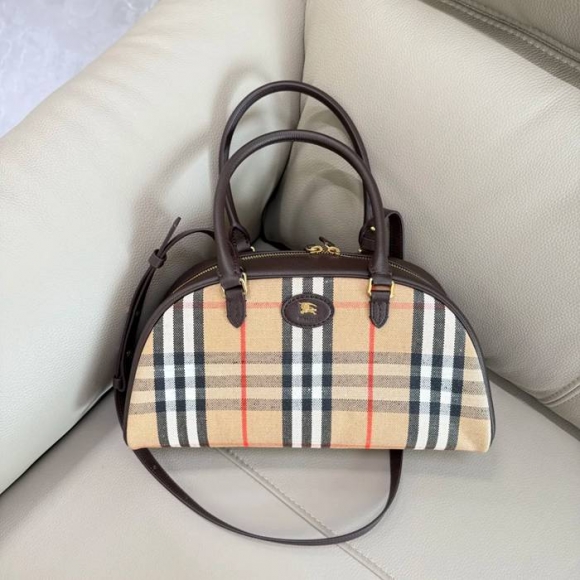 BURBERRY 2343 カーフスキン チェック 斜め掛けバッグ クラシックチェック 34x17x12cm サイズ:34x17x12cm BURBERRY 2343 カーフスキン チェック 斜め掛けバッグ クラシックチェック 34x17x12cm サイズ:34x17x12cm