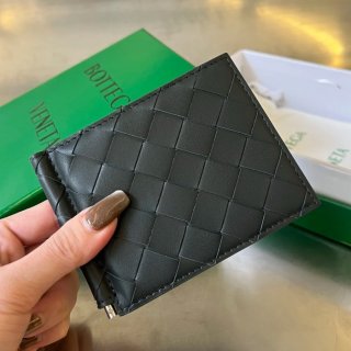 BOTTEGA VENETA BV 592626 新作マネークリップ 編み牛皮 11.5x9x0.5cm サイズ:11.5x9x0.5cm BOTTEGA VENETA BV 592626 新作マネークリップ 編み牛皮 11.5x9x0.5cm サイズ:11.5x9x0.5cm