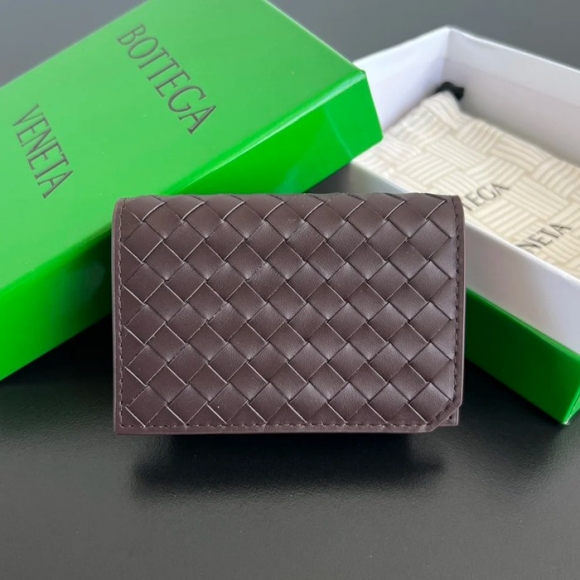 BOTTEGA VENETA BV 805825 新作名刺ケース 細編み牛皮 11x7.5x2.5cm サイズ:11x7.5x2.5cm BOTTEGA VENETA BV 805825 新作名刺ケース 細編み牛皮 11x7.5x2.5cm サイズ:11x7.5x2.5cm