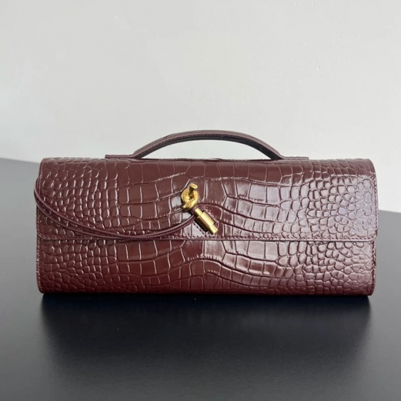 BOTTEGA VENETA BV 741511 クラッチバッグ ワニ紋羊革 31x13cm サイズ:31x13cm BOTTEGA VENETA BV 741511 クラッチバッグ ワニ紋羊革 31x13cm サイズ:31x13cm