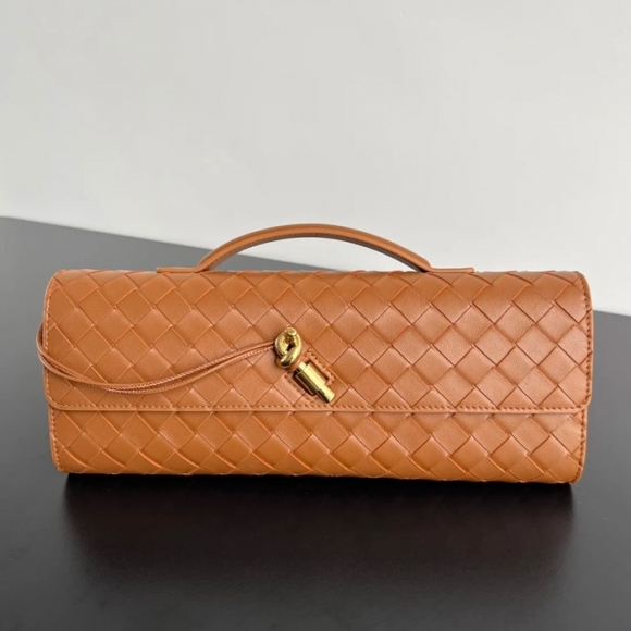 BOTTEGA VENETA BV 741511 クラッチバッグ 編み羊革 31x13cm サイズ:31x13cm BOTTEGA VENETA BV 741511 クラッチバッグ 編み羊革 31x13cm サイズ:31x13cm