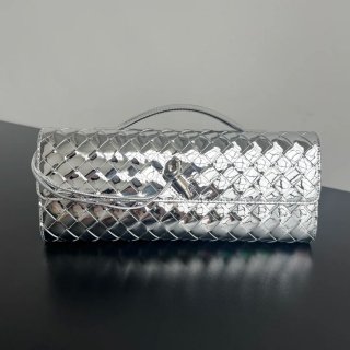 BOTTEGA VENETA BV 741511 クラッチバッグ 編み羊革 31x13cm サイズ:31x13cm