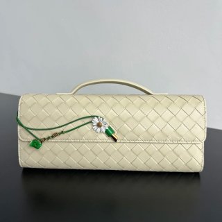 BOTTEGA VENETA BV 836810 アンディアーモ クラッチバッグ ヒナギク 31x13cm サイズ:31x13cm BOTTEGA VENETA BV 836810 アンディアーモ クラッチバッグ ヒナギク 31x13cm サイズ:31x13cm