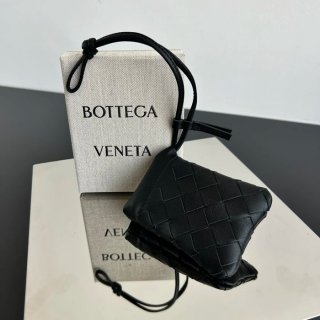 BOTTEGA VENETA BV 843903 カードケース 編み羊皮 マルチカラー 11x8.5cm サイズ:11x8.5cm BOTTEGA VENETA BV 843903 カードケース 編み羊皮 マルチカラー 11x8.5cm サイズ:11x8.5cm