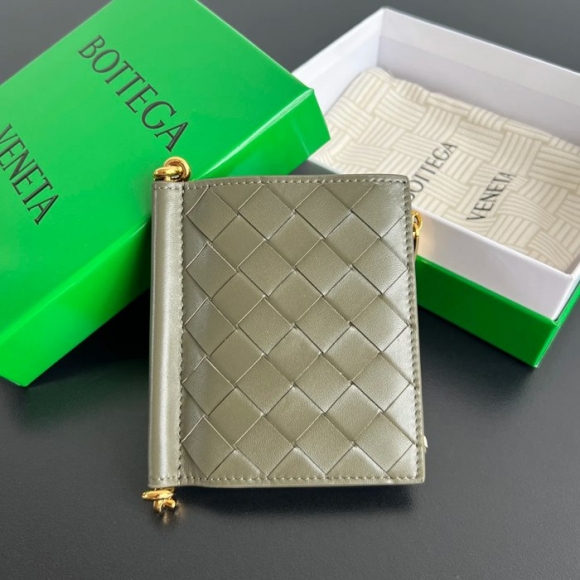 BOTTEGA VENETA BV 788055 ソリスティス 二つ折り財布 編みレザー ブラック 11.5x10cm サイズ:11.5x10cm BOTTEGA VENETA BV 788055 ソリスティス 二つ折り財布 編みレザー ブラック 11.5x10cm サイズ:11.5x10cm