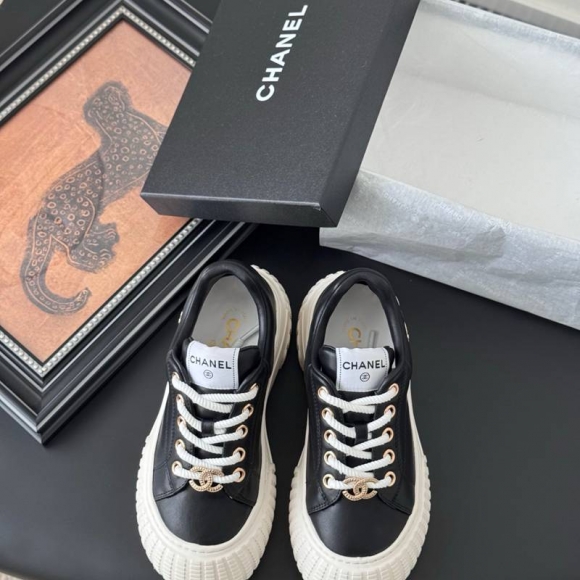 【CHANEL】25Cスニーカーレディース 【CHANEL】25Cスニーカーレディース
