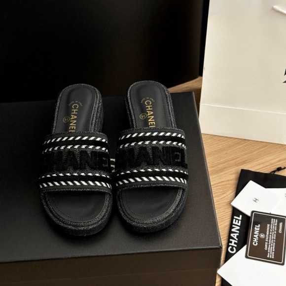 【CHANEL】スリッポンレディース 【CHANEL】スリッポンレディース