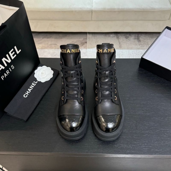 【CHANEL】25SSブーツレディース