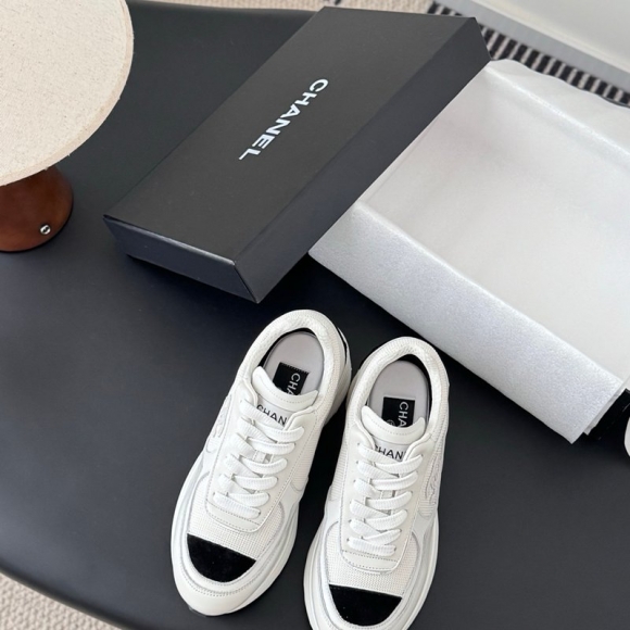 【CHANEL】25Cスニーカーレディース 【CHANEL】25Cスニーカーレディース