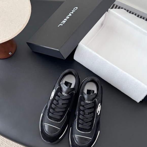 【CHANEL】25Cスニーカーレディース 【CHANEL】25Cスニーカーレディース