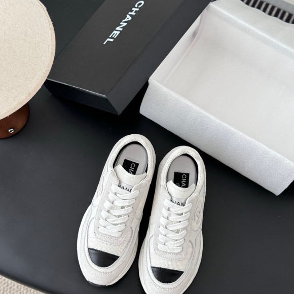 【CHANEL】25Cスニーカーレディース 【CHANEL】25Cスニーカーレディース