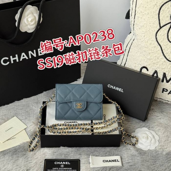 CHANEL 0238 SS19 チェーン付きカードケース カヴィア粒革 サイズ:12.5x8.5x2.5cm CHANEL 0238 SS19 チェーン付きカードケース カヴィア粒革 サイズ:12.5x8.5x2.5cm