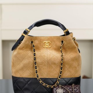 CHANEL 菱格紋 バケツバッグ クラシック 33×29×11cm サイズ:33×29×11cm CHANEL 菱格紋 バケツバッグ クラシック 33×29×11cm サイズ:33×29×11cm