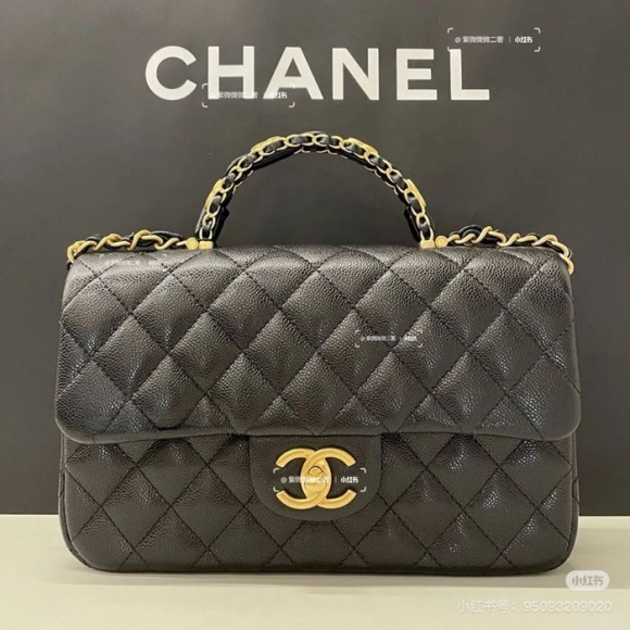 CHANEL カーフレザー 荔枝紋 ブラック クラシック 小 22.5×13.5×6cm サイズ:22.5×13.5×6cm CHANEL カーフレザー 荔枝紋 ブラック クラシック 小 22.5×13.5×6cm サイズ:22.5×13.5×6cm