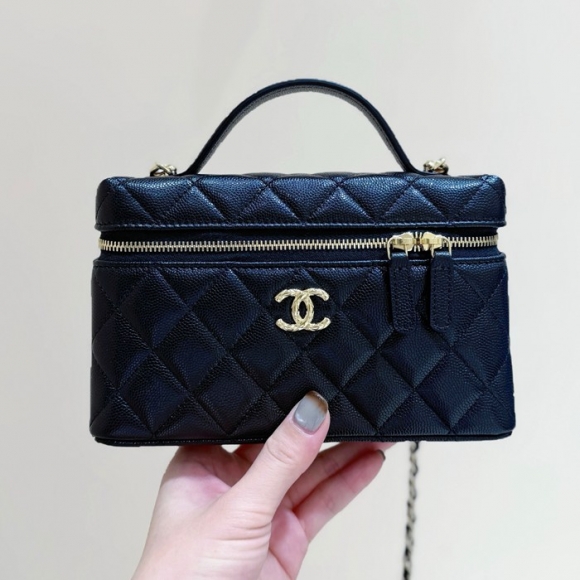 CHANEL カーフレザー 荔枝紋 ブラック×ゴールド 弁当箱バッグ クラシック 秋冬 19×14×5cm サイズ:19×14×5cm CHANEL カーフレザー 荔枝紋 ブラック×ゴールド 弁当箱バッグ クラシック 秋冬 19×14×5cm サイズ:19×14×5cm