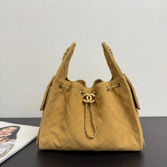 CHANEL 99442 斜め掛けバッグ 小 秋冬 40×30×15cm サイズ:40×30×15cm CHANEL 99442 斜め掛けバッグ 小 秋冬 40×30×15cm サイズ:40×30×15cm