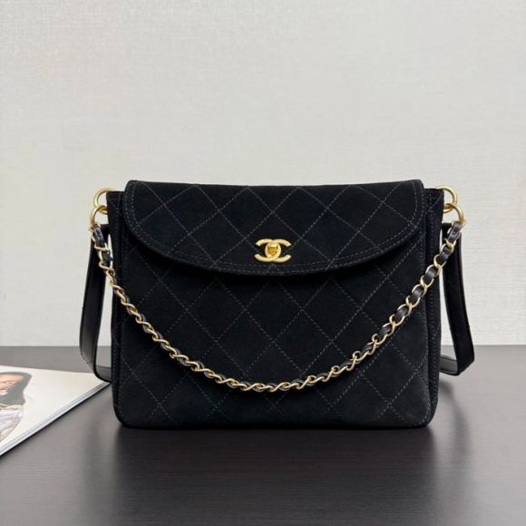 CHANEL 99546 スエード 菱格紋 ブラック×ゴールド 斜め掛けバッグ クラシック ヴィンテージ 30×21.5×6cm サイズ:30×21.5×6cm CHANEL 99546 スエード 菱格紋 ブラック×ゴールド 斜め掛けバッグ クラシック ヴィンテージ 30×21.5×6cm サイズ:30×21.5×6cm