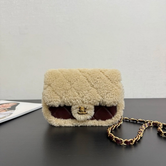 CHANEL 99411 ブラウン 斜め掛けバッグ 大容量 小 23.5×16×7.5cm サイズ:23.5×16×7.5cm CHANEL 99411 ブラウン 斜め掛けバッグ 大容量 小 23.5×16×7.5cm サイズ:23.5×16×7.5cm