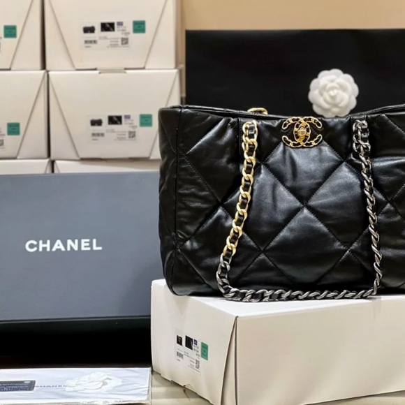 CHANEL AS3660 ラムレザー 菱格紋 ショルダーバッグ クラシック 大容量 41×24×10.5cm サイズ:41×24×10.5cm CHANEL AS3660 ラムレザー 菱格紋 ショルダーバッグ クラシック 大容量 41×24×10.5cm サイズ:41×24×10.5cm