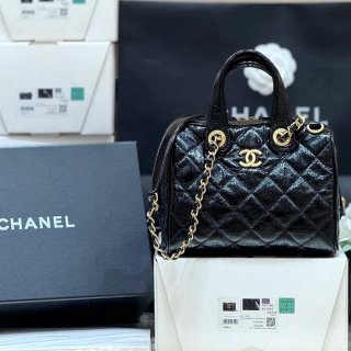 CHANEL カーフレザー ショルダーバッグ ヴィンテージ ファッショナブル 21×17×13cm サイズ:21×17×13cm