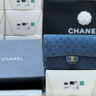 CHANEL AS6828 デニム リュックサック 有名人同款 クラシック 26×16×7cm サイズ:26×16×7cm CHANEL AS6828 デニム リュックサック 有名人同款 クラシック 26×16×7cm サイズ:26×16×7cm
