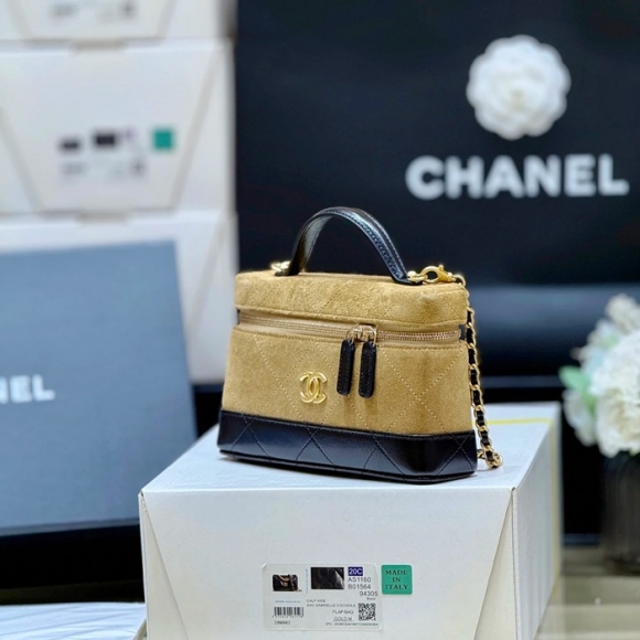 CHANEL AP5186 ラムレザー 配色 斜め掛けバッグ クラシック ヴィンテージ 19×14×5cm サイズ:19×14×5cm CHANEL AP5186 ラムレザー 配色 斜め掛けバッグ クラシック ヴィンテージ 19×14×5cm サイズ:19×14×5cm