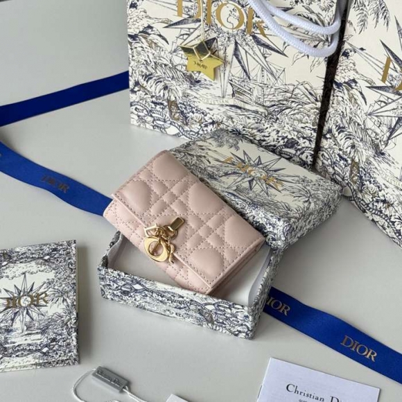 DIOR S0966ONMJ マイディオール グリシン 財布 ラム革 サイズ:11x7.5x2.5cm DIOR S0966ONMJ マイディオール グリシン 財布 ラム革 サイズ:11x7.5x2.5cm