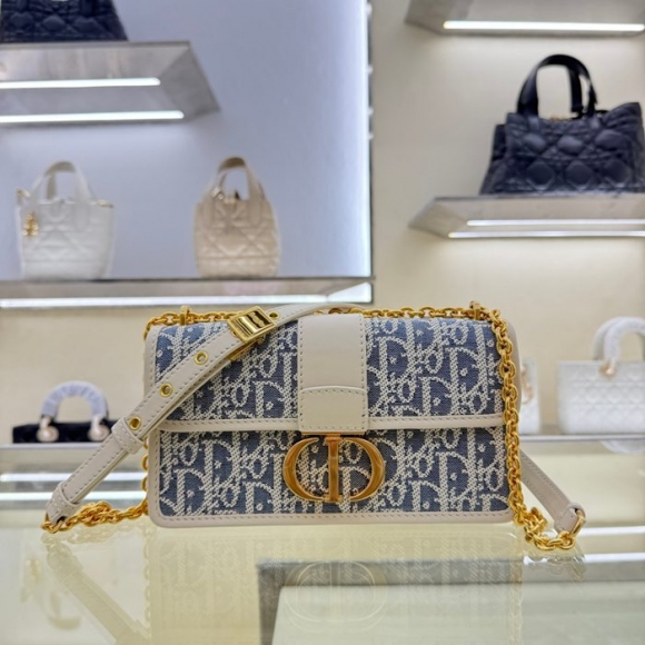 DIOR チェーン プリント、刺繍、フラワー ブルー、ベージュ ショルダーバッグ、チェーンバッグ 小 21.5x12.0x6.0cm サイズ:21.5x12cm DIOR チェーン プリント、刺繍、フラワー ブルー、ベージュ ショルダーバッグ、チェーンバッグ 小 21.5x12.0x6.0cm サイズ:21.5x12cm