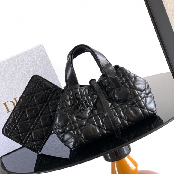 DIOR カーフレザー、レザー グレンチェック、レター ブラック、ベージュ ハンドバッグ、ハンドバッグ 小 23.0x15.5x12.0cm サイズ:23x15.5x12cm DIOR カーフレザー、レザー グレンチェック、レター ブラック、ベージュ ハンドバッグ、ハンドバッグ 小 23.0x15.5x12.0cm サイズ:23x15.5x12cm