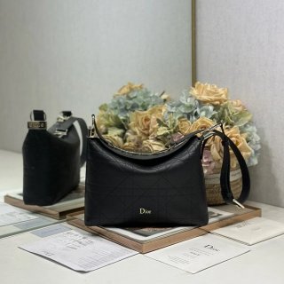 DIOR 1411 レター、パッチワーク ブラック、ゴールド ショルダーバッグ、ハンドバッグ 小 新作 28.0x24.0x8.0cm サイズ:28x24cm