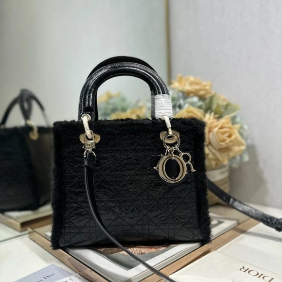 DIOR 0565 ブラック、ベージュ 斜め掛けバッグ、ショルダーバッグ、ハンドバッグ 中 24.0x21.0x12.0cm サイズ:24x21x12cm